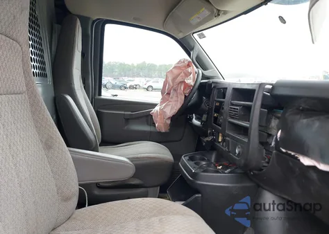 2017 Chevrolet Express 2500 Work Van из США, поврежденный, VIN 1GCWGAFF6H1114985